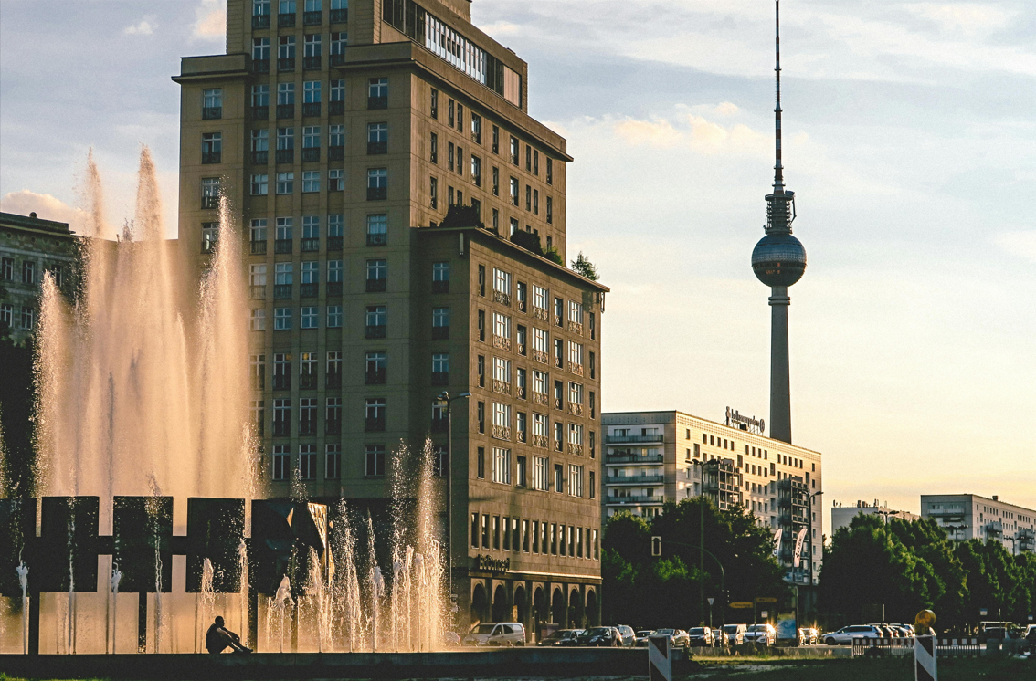 Expats, and the German language